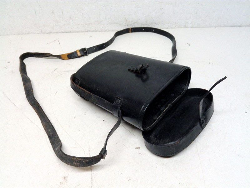 funda prismatico militar piel negro 23x20x9 5u